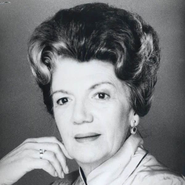 Carmen Zapata