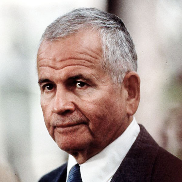 Ian Holm